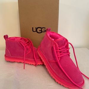 UGG PINK NEUMEL BOOT